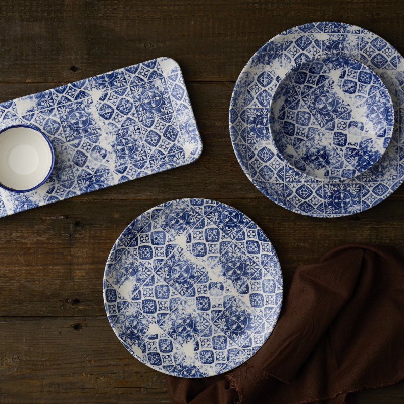 Assiette rectangulaire organique bleu porcelaine vitrifiée 35x16 cm Porto Dudson